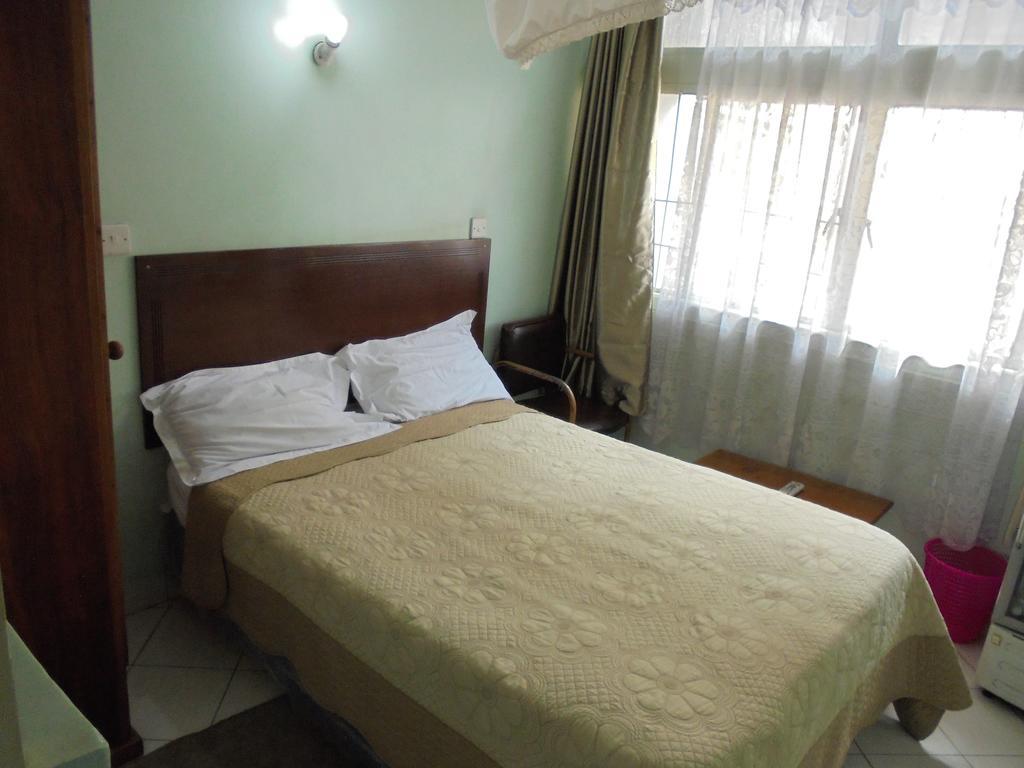Karibu Hotel Nairobi Szoba fotó